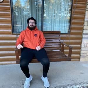 Meet your Posher, Easton